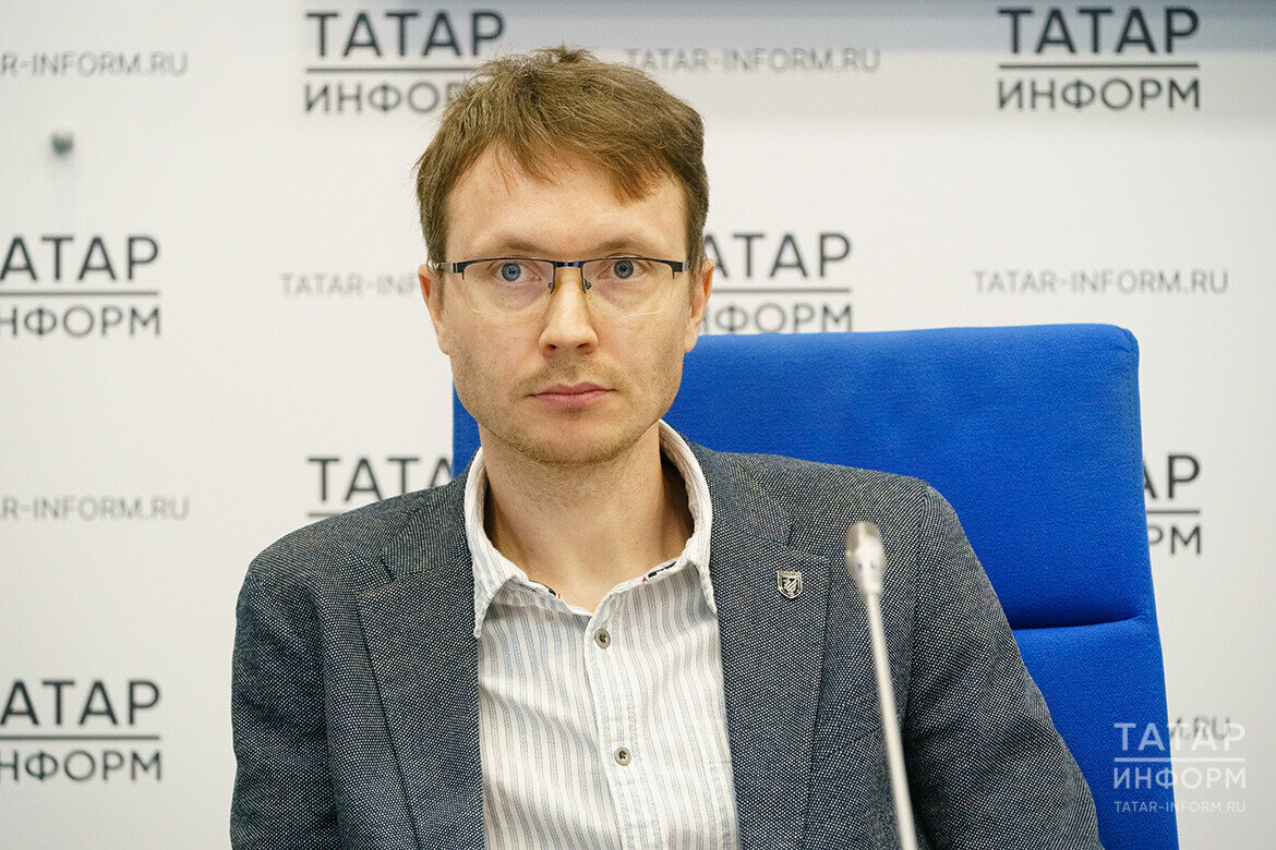 ​В конце июня Марат Вагизов заявил, что в Татарстане Карту болельщика оформили 6 тысяч человек. Спустя месяц это число увеличилось почти вдвоеФото: © Салават Камалетдинов / «Татар-информ»