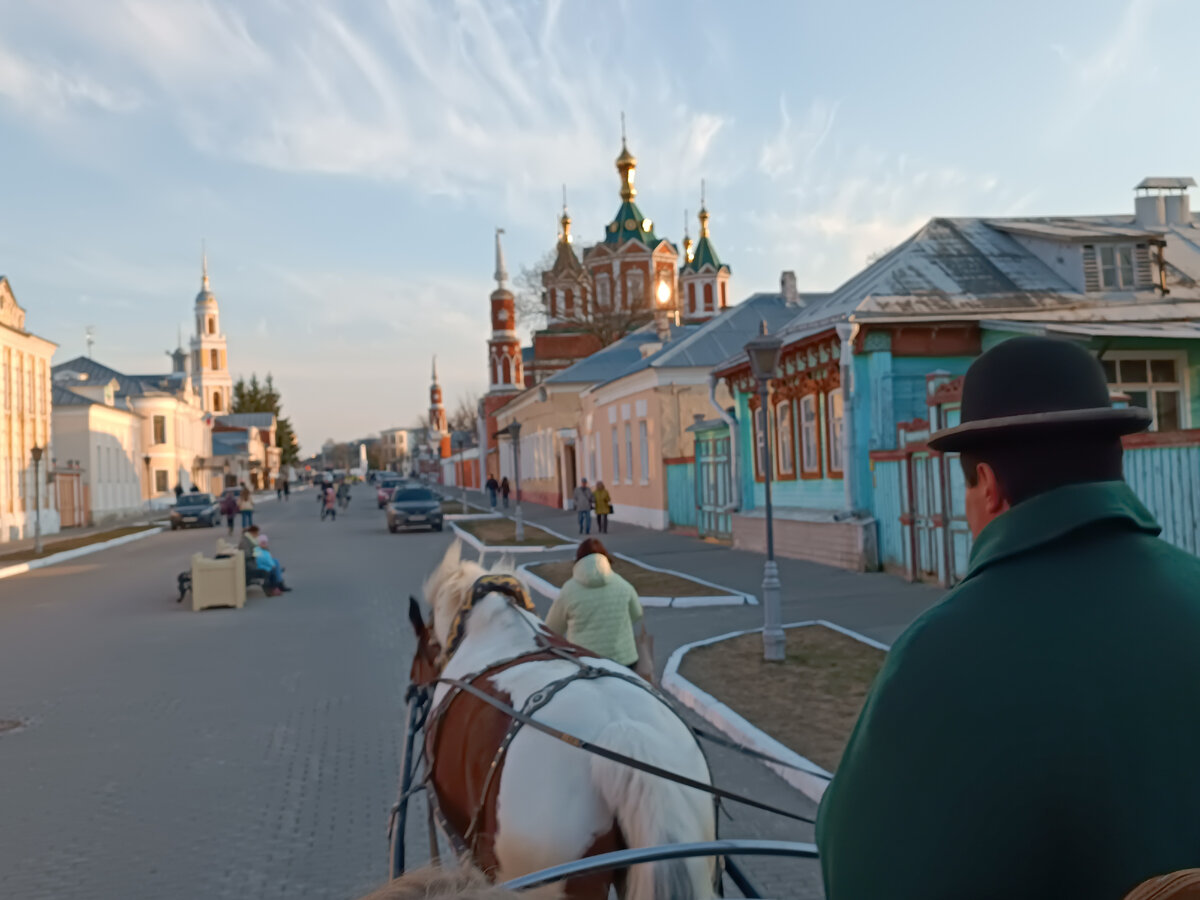 Экскурсии в экипаже по Коломне 8 (906) 736-83-79