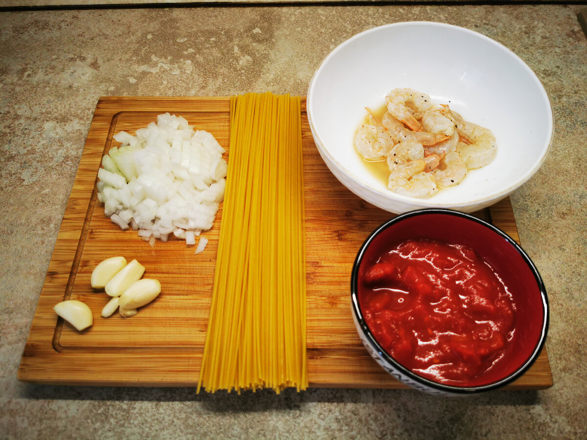 Все ингредиенты подготавливаем заранее. 