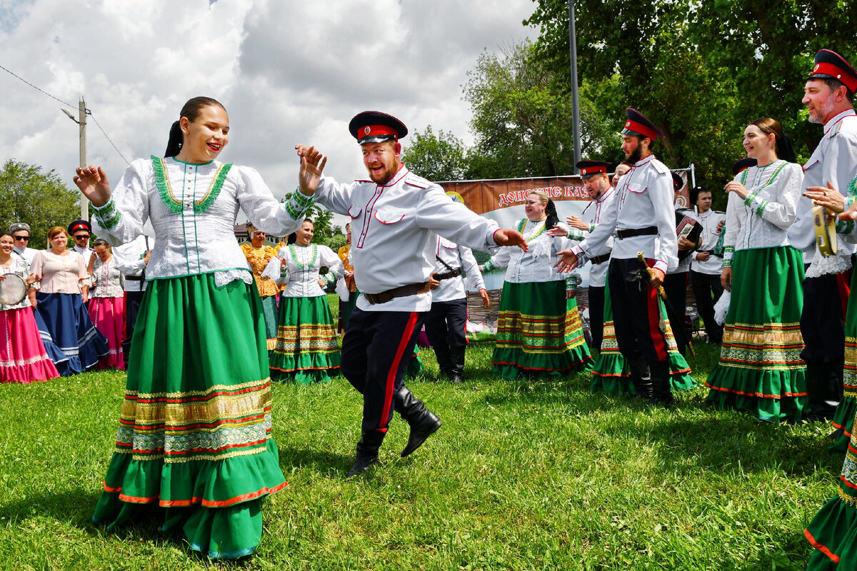 Песенные поляны/ФОТО Александра Блотницкого