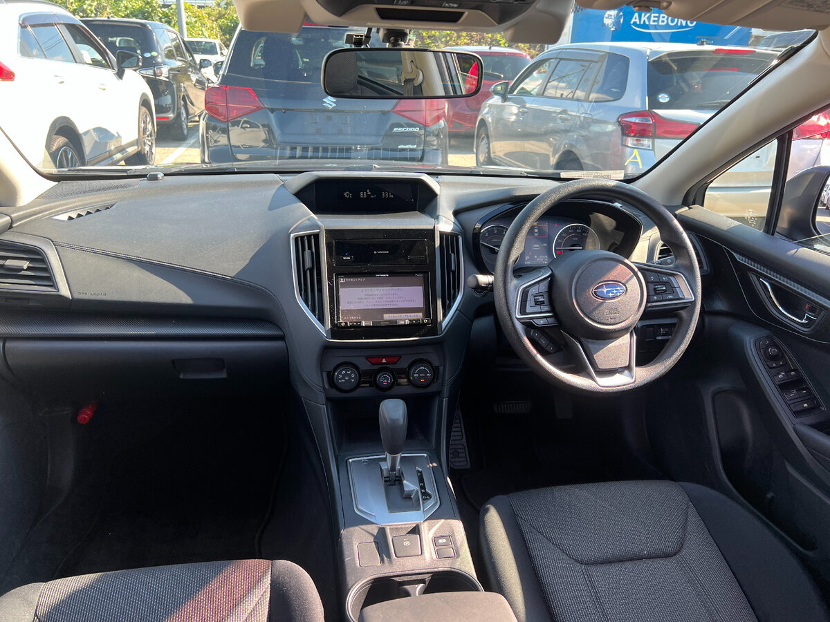 Фото салона, листайте