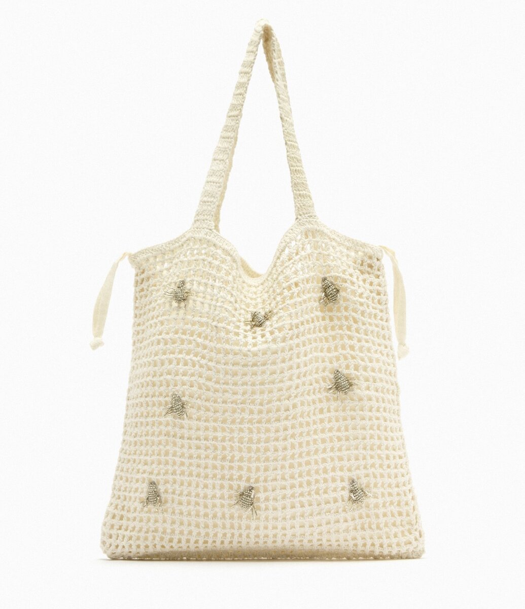 Оригинал: https://clck.ru/35dAAb (фото с сайта ZARA)