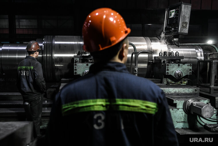    «Ростелеком» показал бизнесменам умную каску в действии