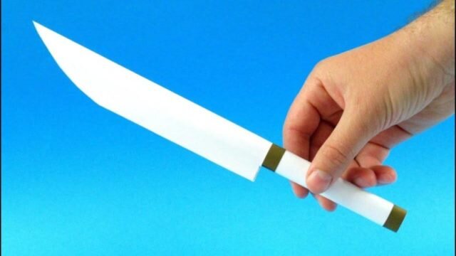 Как сделать невероятно острый нож из картона: видео от умельца из Японии