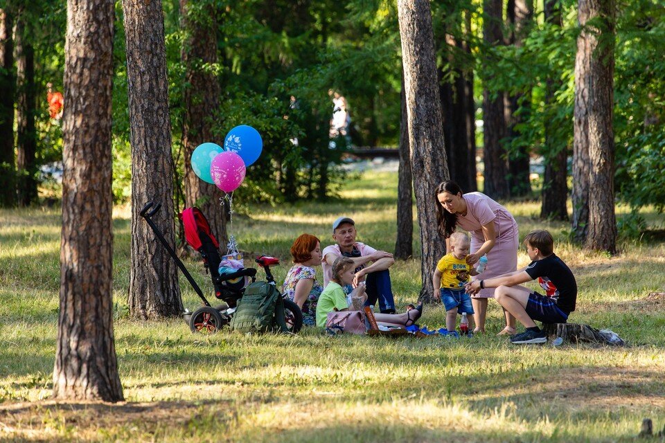    Самая насыщенная программа - в пятницу Валерий ЗВОНАРЕВ