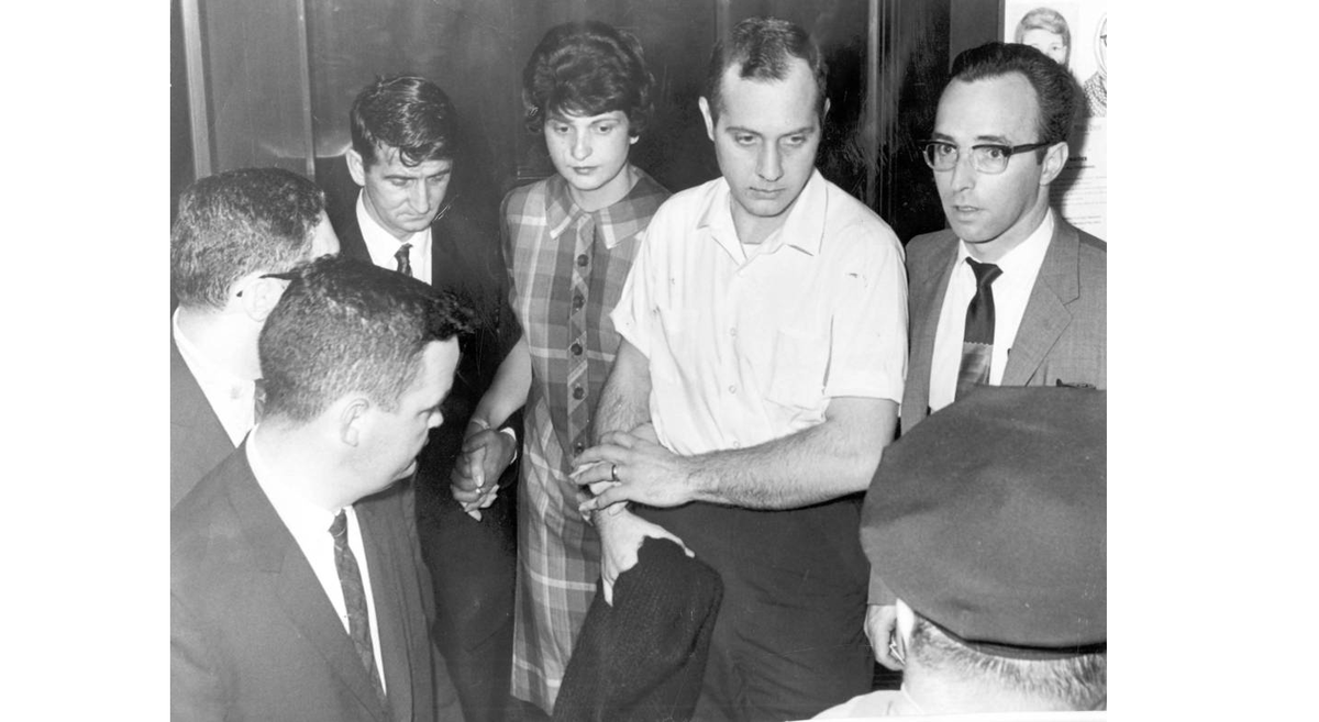 Честер и Дора Фрончак, май 1964 год. Источник фото: http://galleries.apps.chicagotribune.com/
