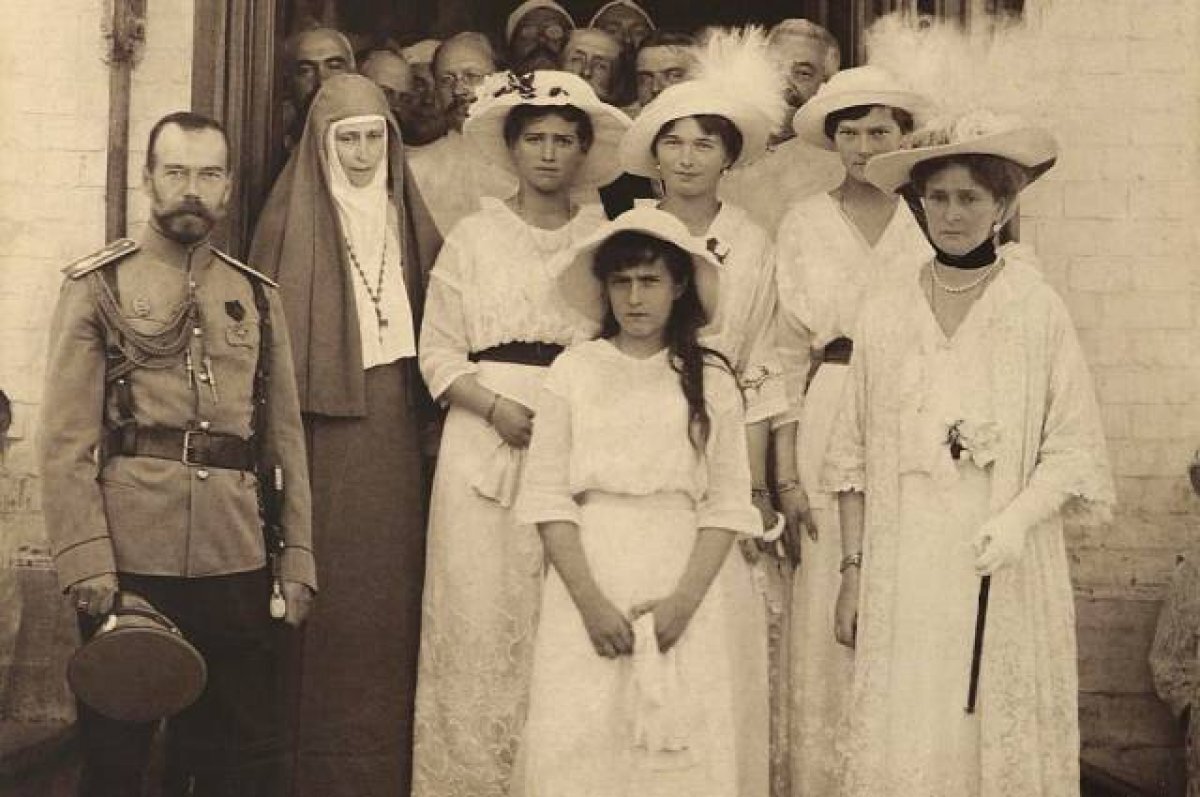 Фото николая 2 с семьей из семейного архива