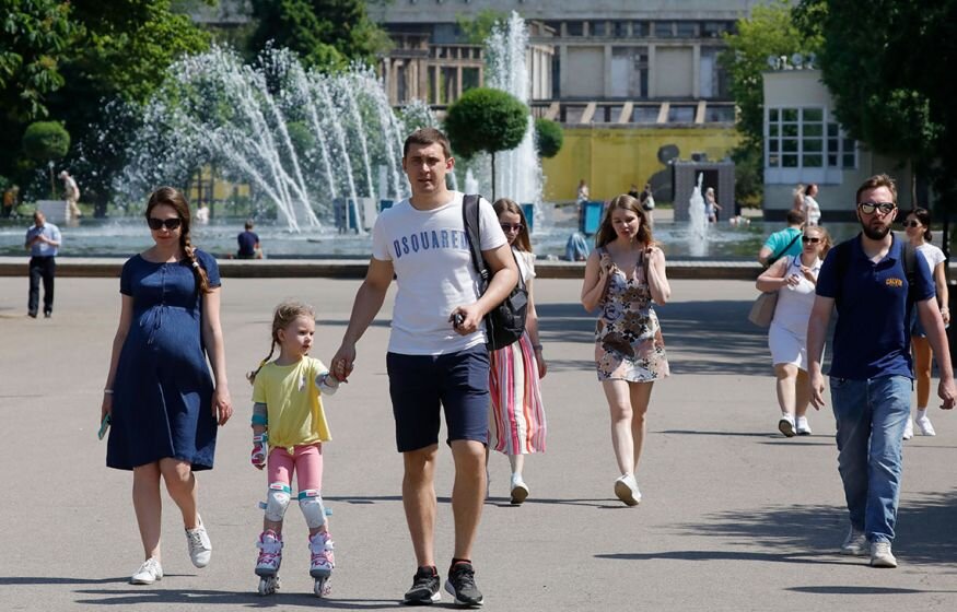    В Госдуме отказались продлевать майские выходные