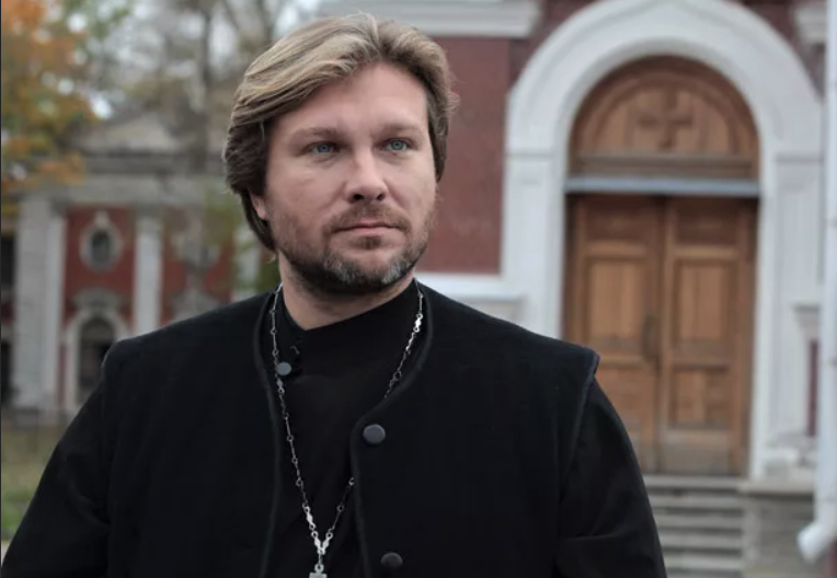 Егор Пазенко в сериале "Настоятель"