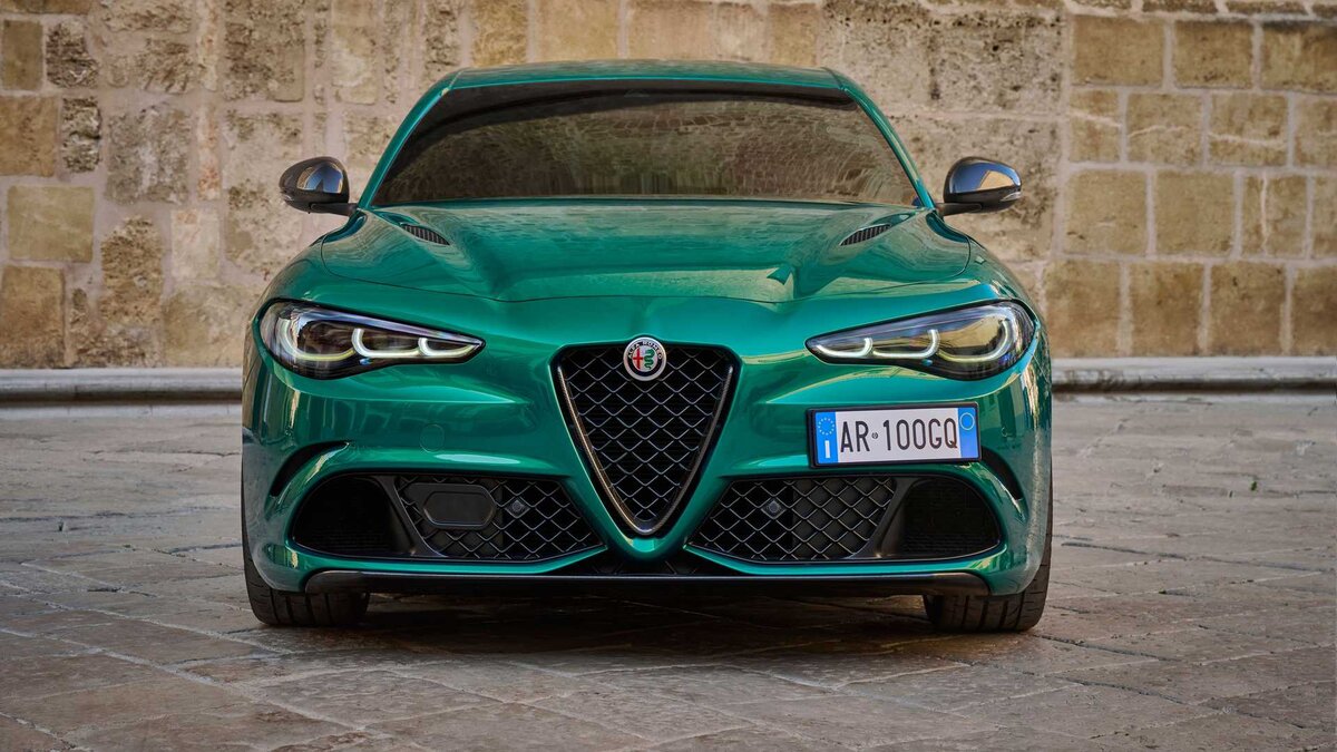 Alfa Romeo Giulia РѕР±РѕРё