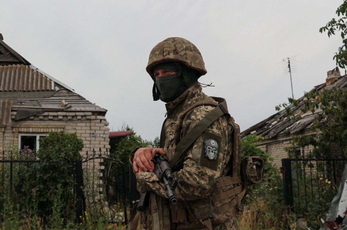    А ты, боец, умрёшь у меня.