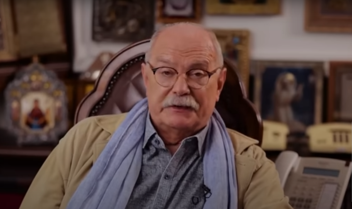 ПОЧЕМУ НЕ СУЖДЕНО БЫЛО СБЫТЬСЯ ПРОГНОЗУ МЕНДЕЛЕЕВА? ПРИЧИНЫ РАСКРЫВАЕТ НИКИТА МИХАЛКОВ. СКРИНШОТ: БЕСОГОН.TV