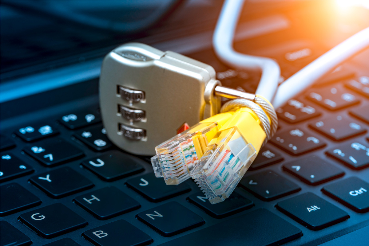 Слабая защита веб-сайтов российских компаний 