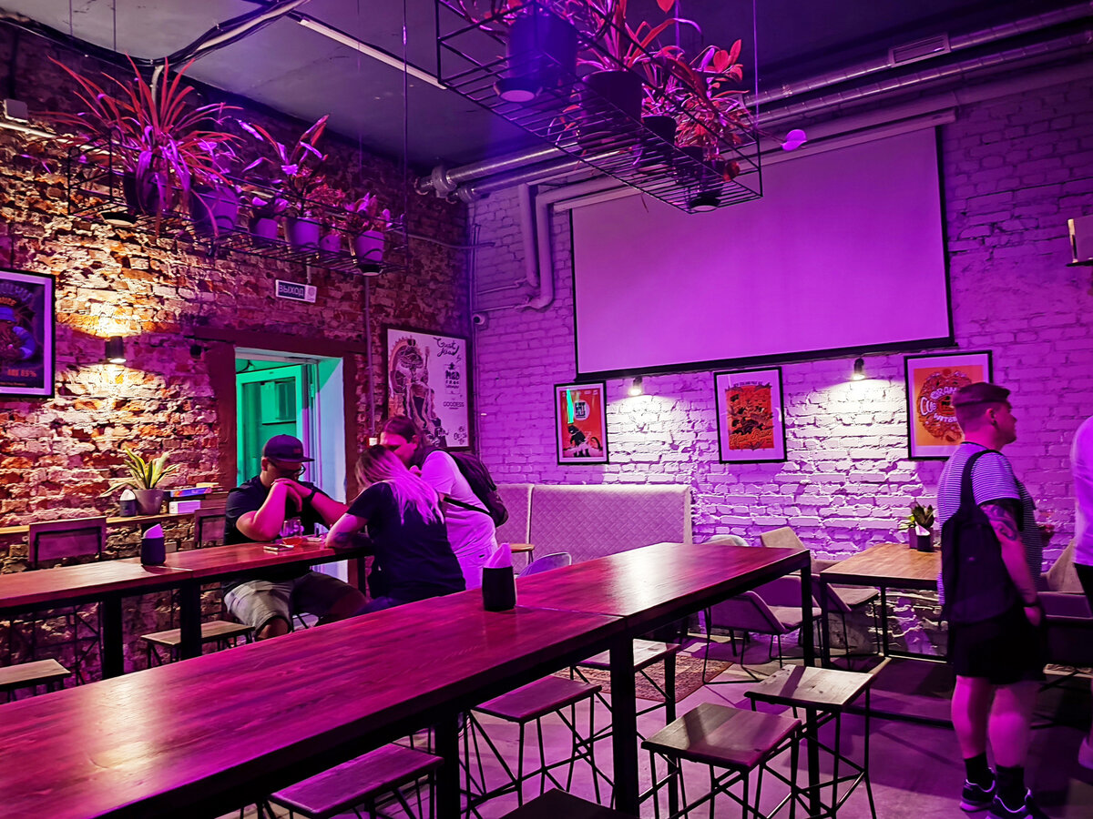 Ёд тапрум кострома. Rose bar ресторан. Rising минск. Rising минск. Тапрум мечты тюмень.