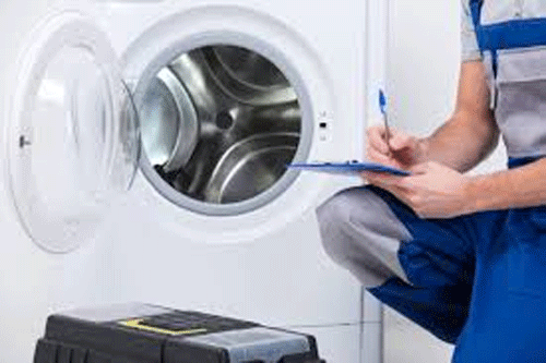 Часто бывает, что стиральная машина вибрирует при отжиме.