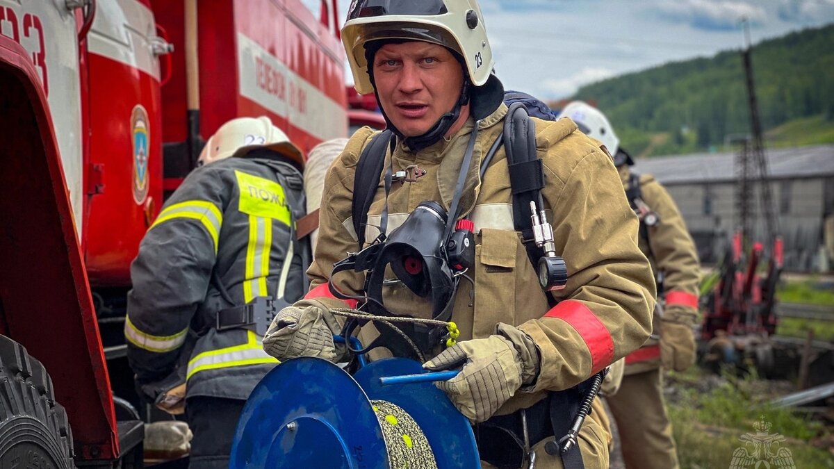     Неосторожное обращение с огнем и неправильная эксплуатация печей (в банях) остаются основными причинами возникновения пожаров.