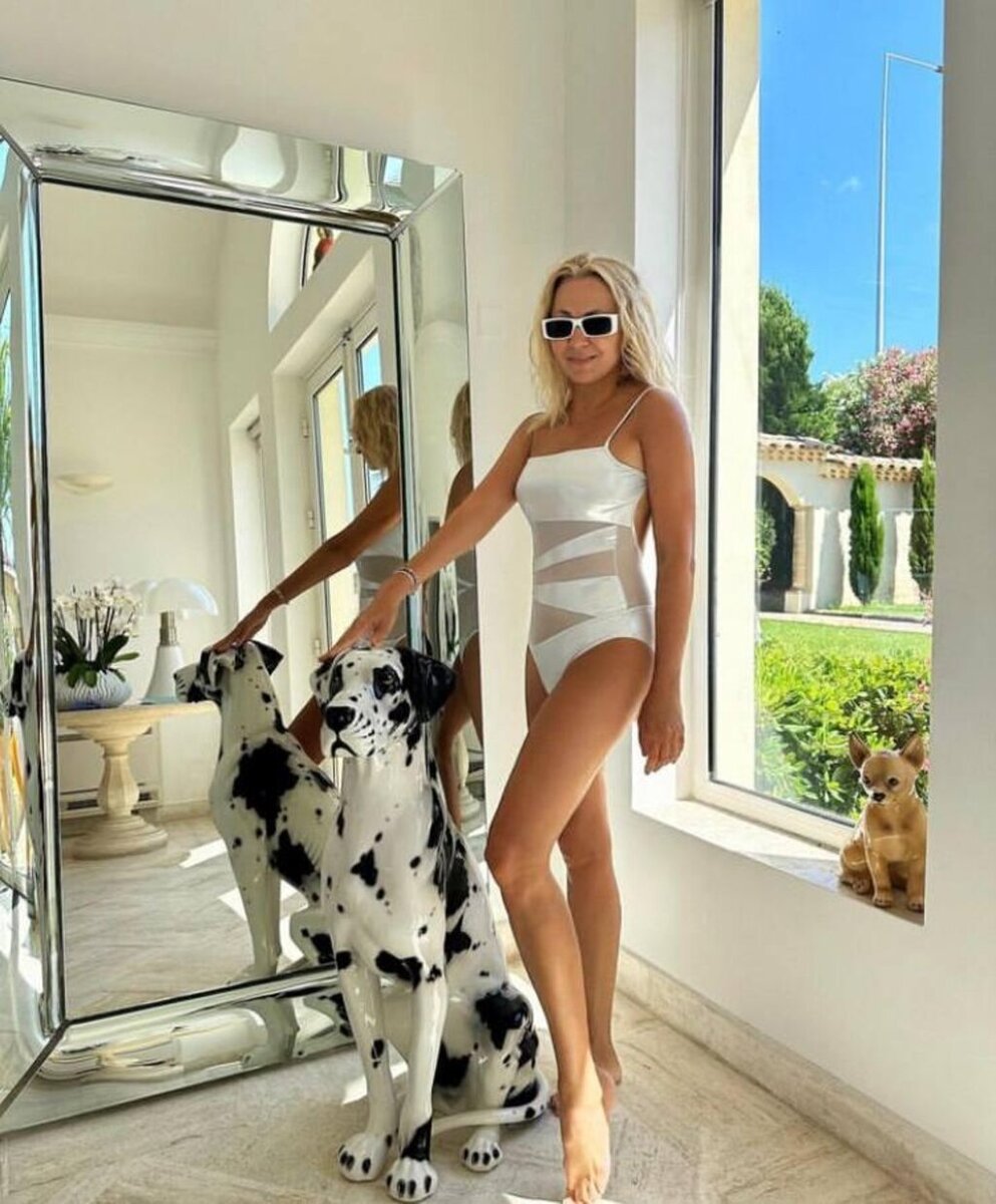    Яна Рудковская / фото © Instagram (запрещен на территории Российской Федерации) / rudkovskayaofficial/