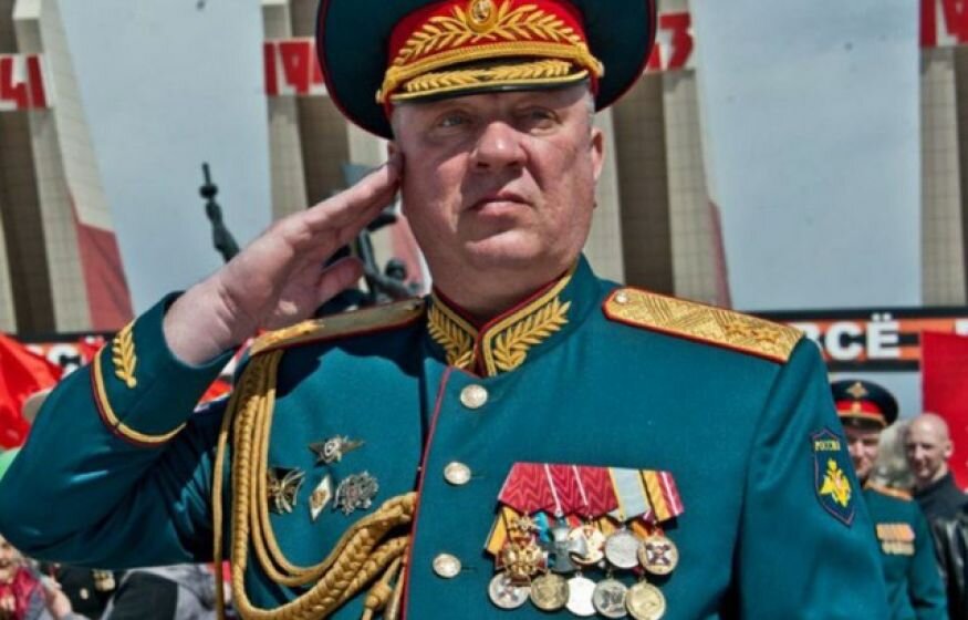    Депутата Гурулева заметили за рекламированием брендов