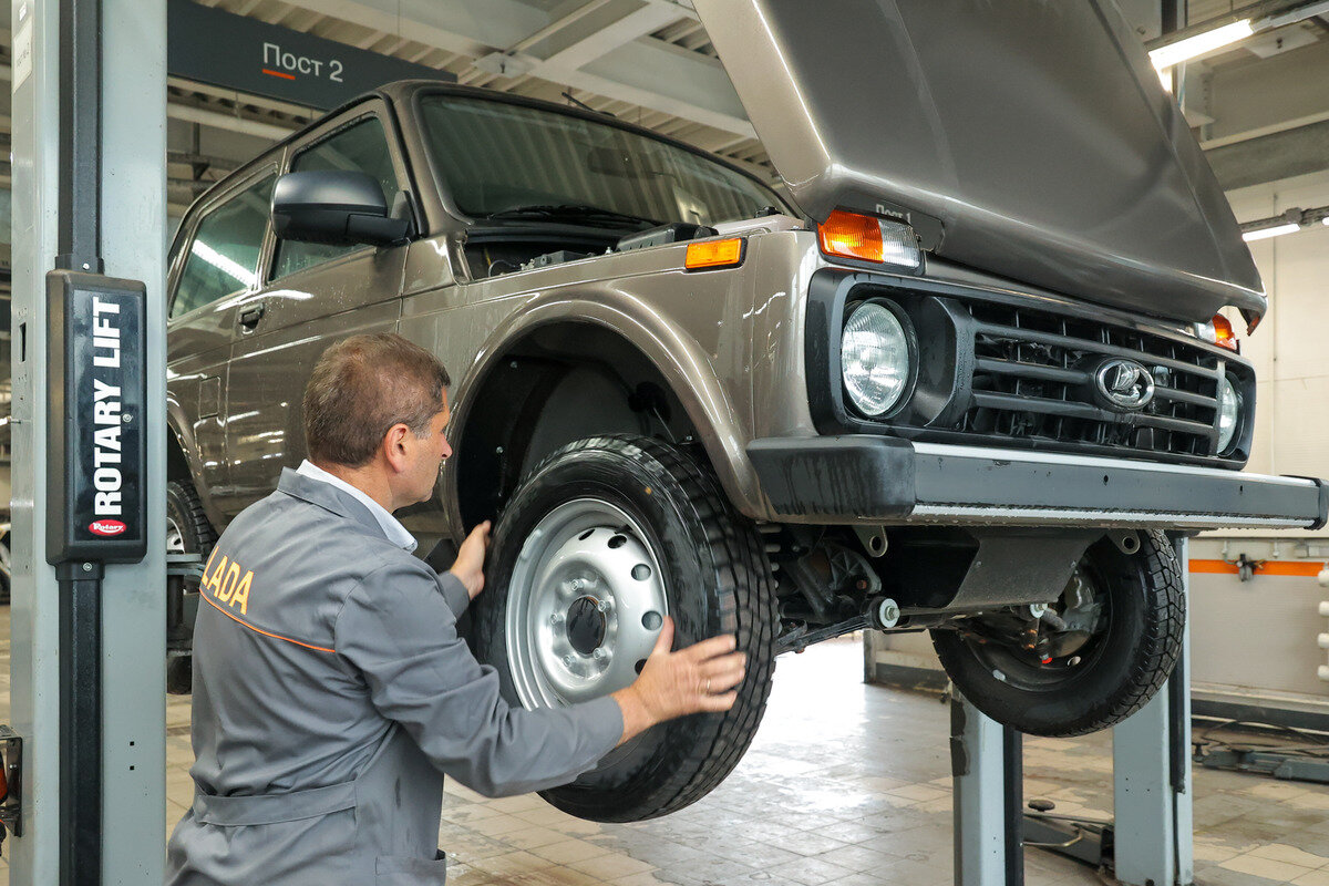 Когда выйдет нива спорт. Niva Sport 2024. Люк на Ниве с завода. Внедорожники 2024 года-.