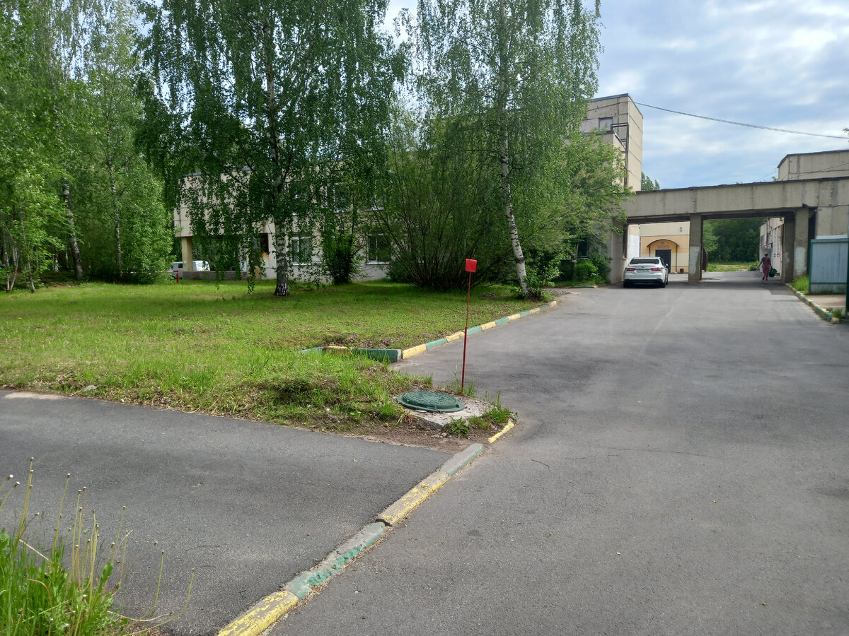 Здания ДезКамеры ,СудМелЭксперьизы и прачечной.