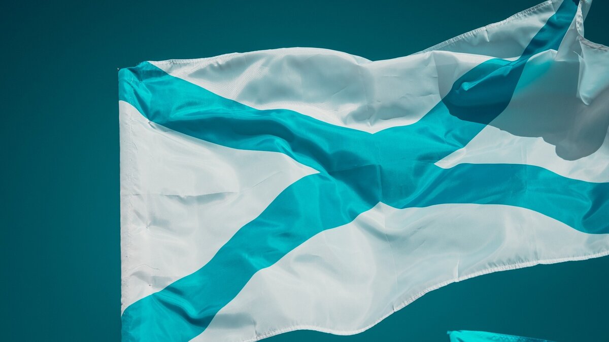     Праздник пройдет 30 июля со множеством мероприятий, включая парад кораблей, экскурсию на сторожевой корабль и выставку водолазного снаряжения и вооружения.