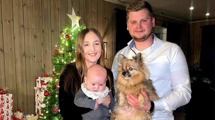    Собака Компис и её семья