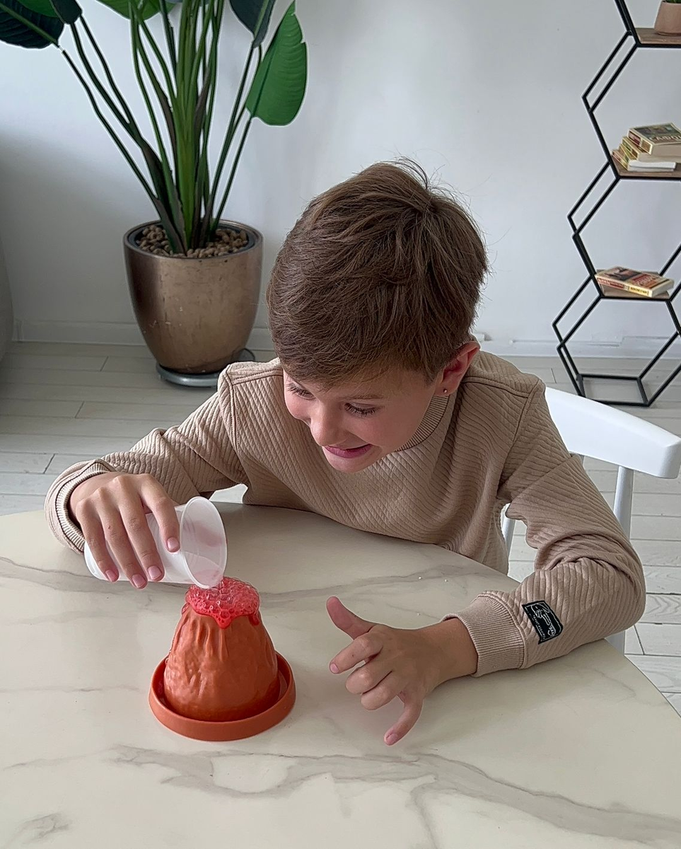 Crazy Dino Fizz and float