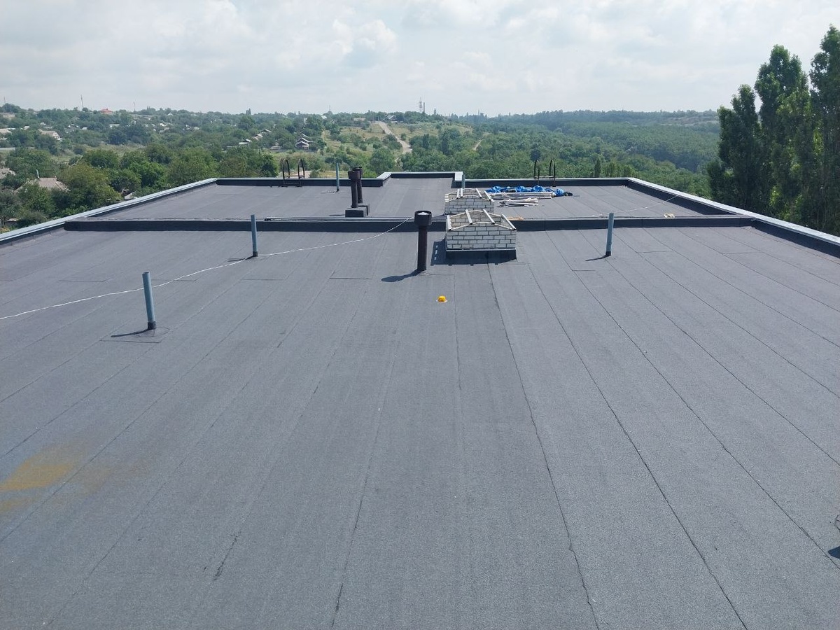    В ЛНР строители из Оренбуржья восстанавливают здание районной больницы в Перевальске Белов Михаил Александрович