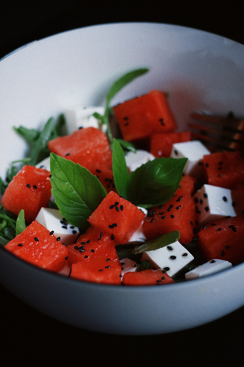 Салат Арбузная долька: рецепты с курицей, с виноградом, с грибами