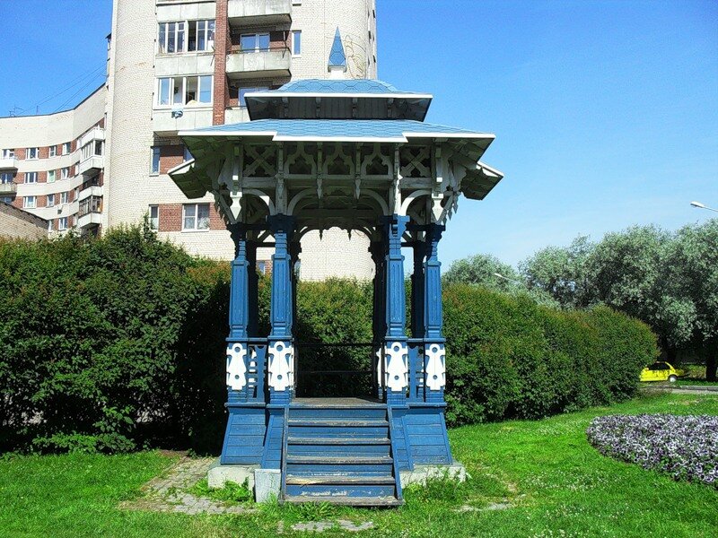 Смотрящий сестрорецк. Храм святых первоверховных апостолов сестрорецк. Дача змигродского в сестрорецке. Сестрорецк курортный район. Парк музей сестрорецк.