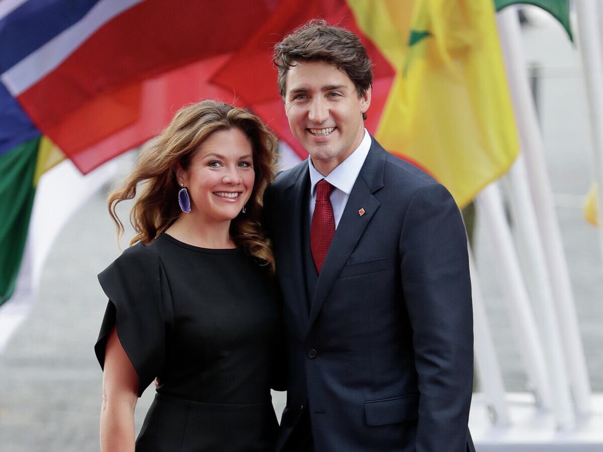 премьер министр нидерландов с женой