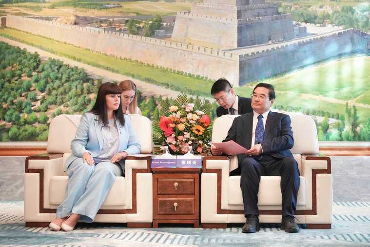    Курганцы в Китае подписали соглашение о сотрудничестве с провинцией Шэньси