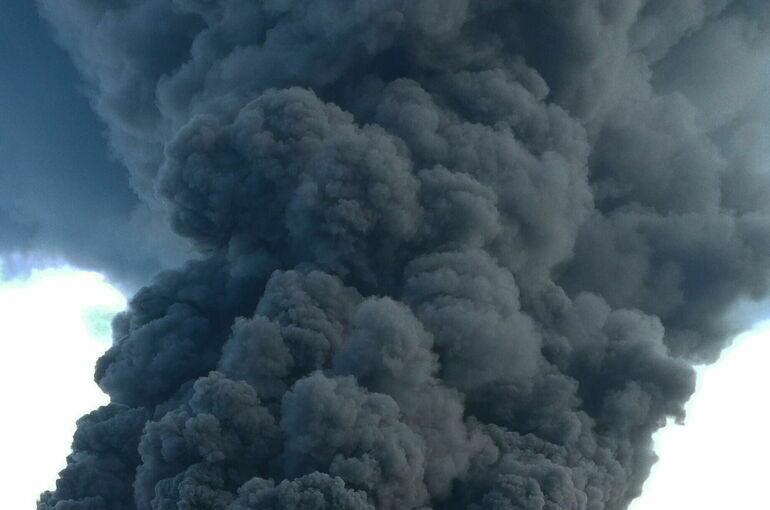   Antara Foto/Dedhez Anggara via REUTERS