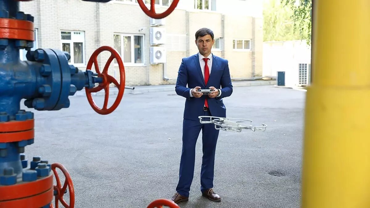     Северо-Кавказский федеральный университет (СКФУ) стал первым вузом Ставропольского края, в котором будут обучать специалистов по управлению беспилотными летательными аппаратами (БПЛА) в нефтегазовой отрасли.