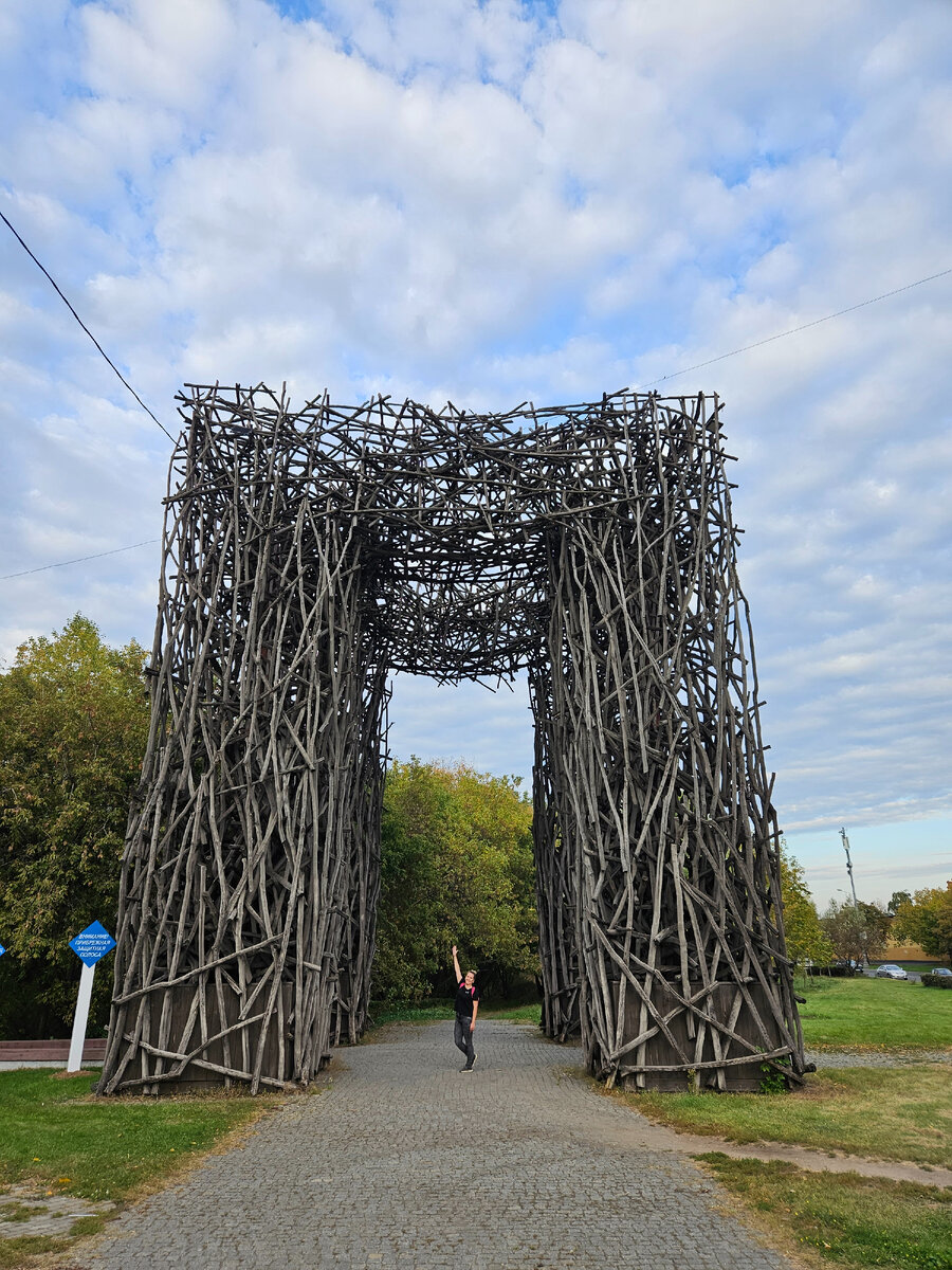 Лихоборские ворота. Оцените масштабы