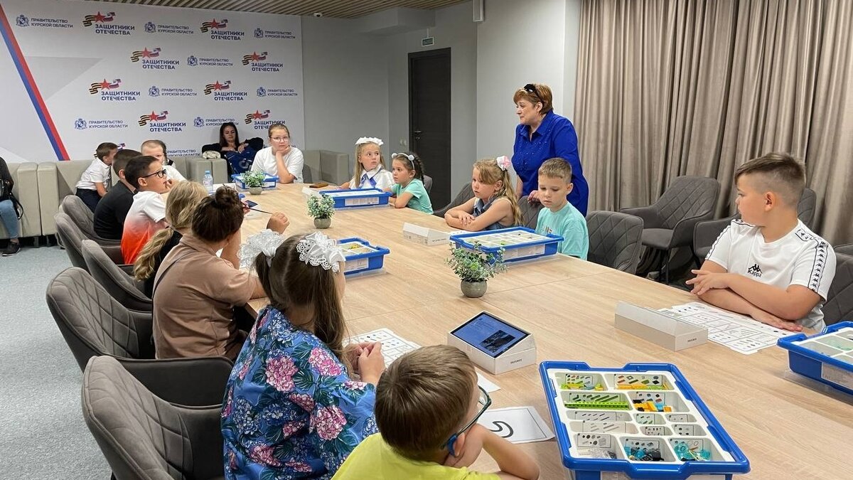    В курском фонде "Защитники Отечества" идёт набор детей в клуб робототехники