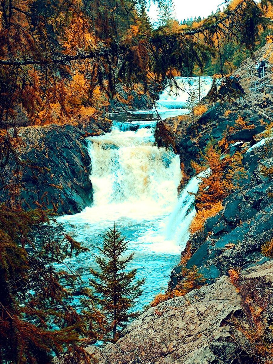 Водопад Кивач на реке Суна, республика Карелия
