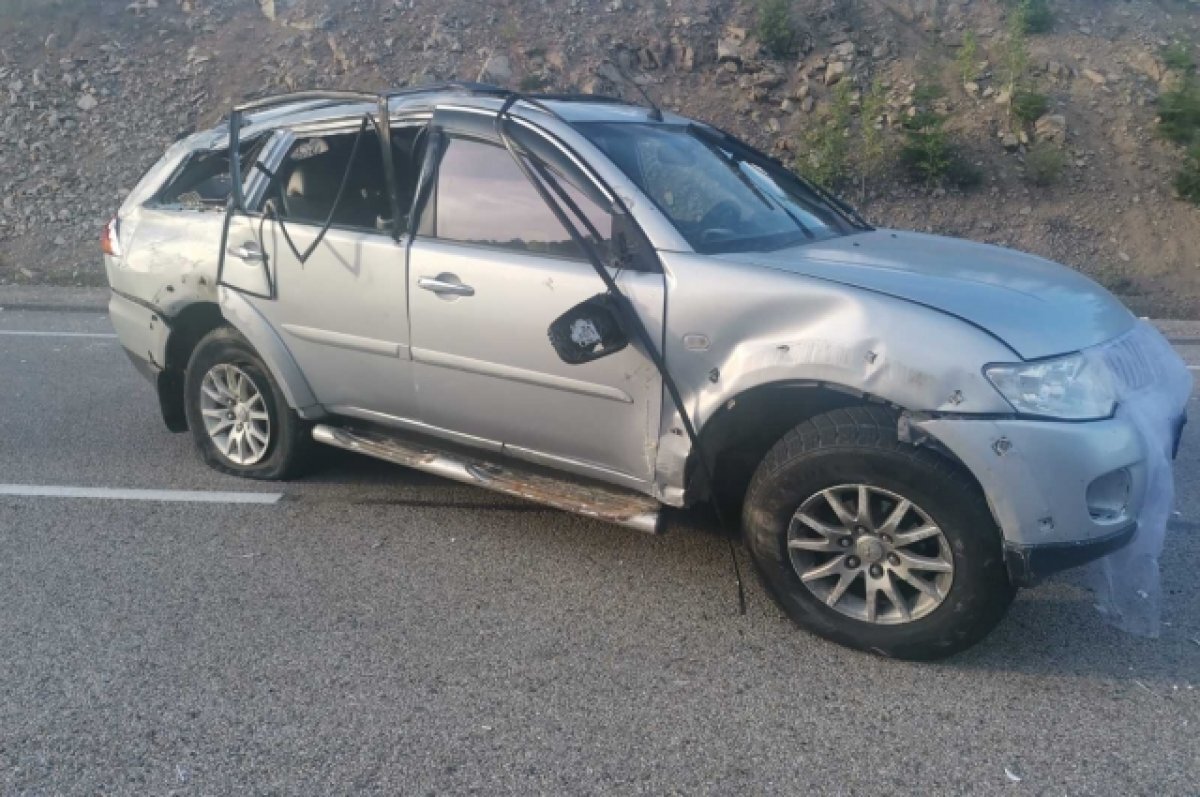    Три человека пострадали в дорожной аварии в Могочинском районе Забайкалья