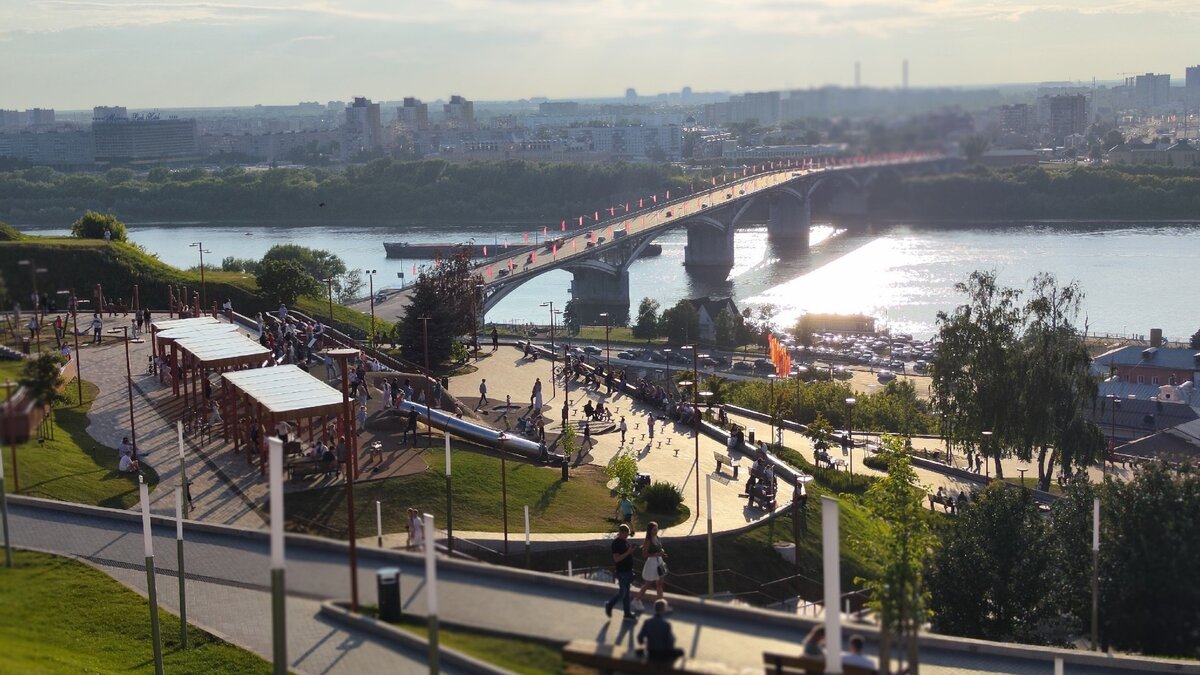     В последний месяц лета температура воздуха в Нижегородской области будет в пределах нормы. Синоптики не прогнозируют аномальную жару. Об этом NewsNN рассказала начальник отдела метеопрогнозов ФГБУ «Верхне-Волжское УГМС» Ольга Мокеева.