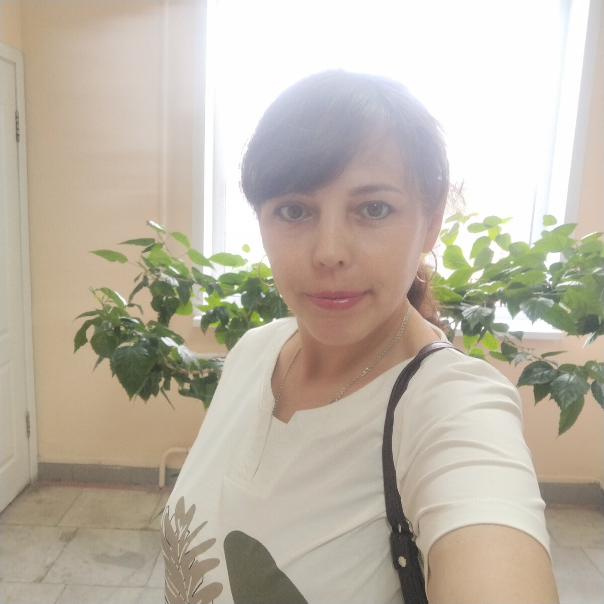 В поликлинике. Кое-что очень очень болит от укола. Медсестра была другая. Тяжёлая рука ✋