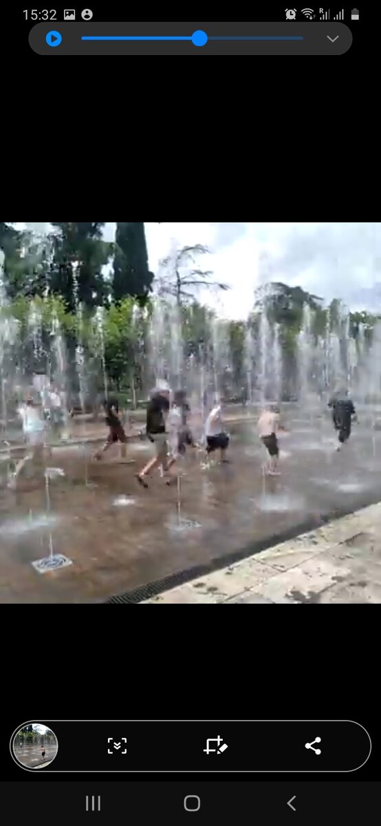 Вот такие фонтаны.