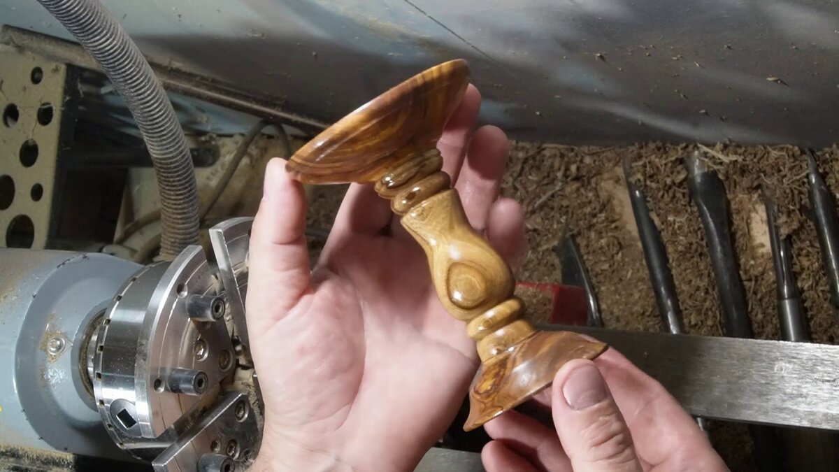 Вазочка из вяза. Работа автора