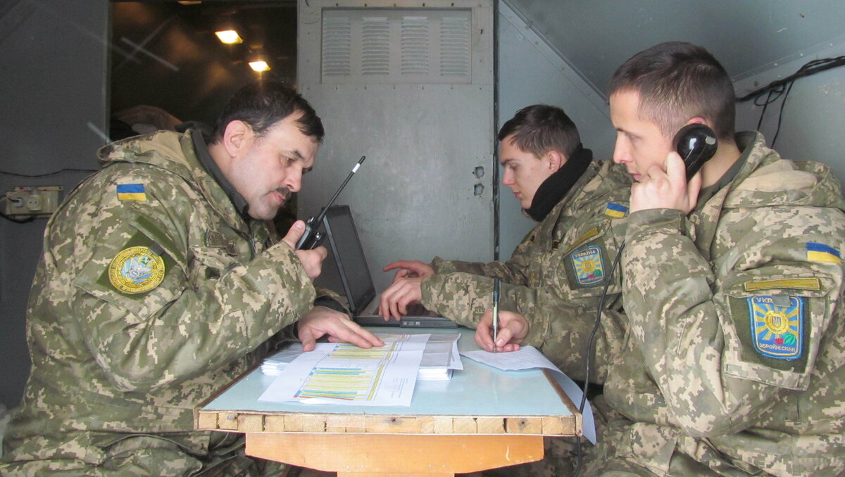     Украина для вербовки чаще всего использует финансы. Людей попросту покупают, сообщил RostovGazeta бывший ростовский следователь, поймавший Чикатило, Амурхан Яндиев.