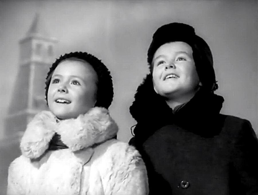 "Алёша Птицин вырабатывает характер" (1953) Поклонников у Натальи было много всегда. К вниманию она привыкла с детства