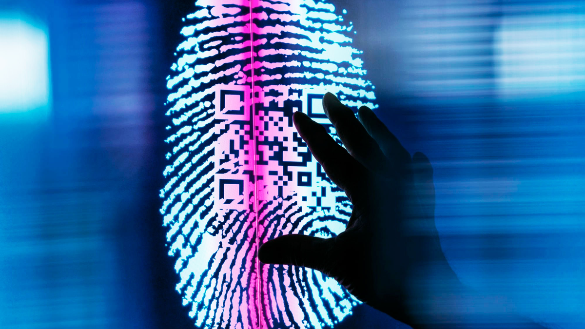 "Все под колпаком": у водителей начнут снимать отпечатки пальцев