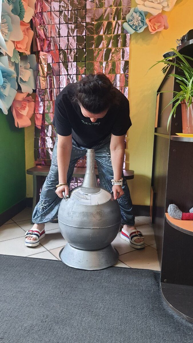 Жидкий азот и я. Я сверху 