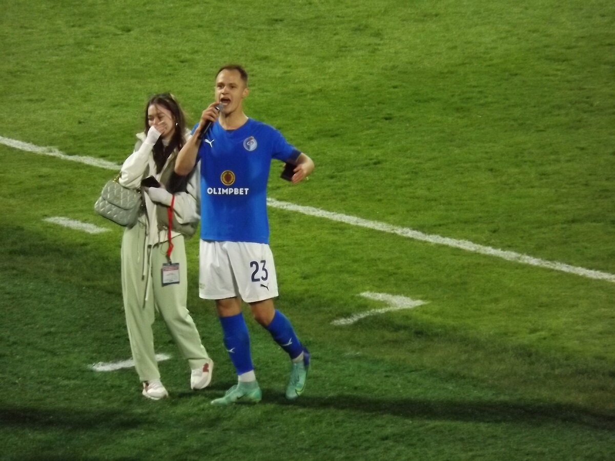 Вячеслав Якимов и его девушка