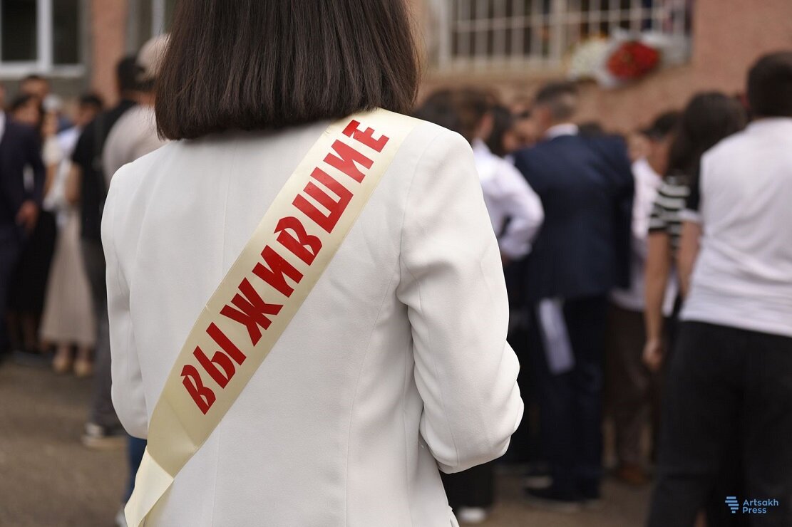 Душераздирающий «Последний звонок» в блокадном Нагорном Карабахе (Арцахе). Фоторепортаж