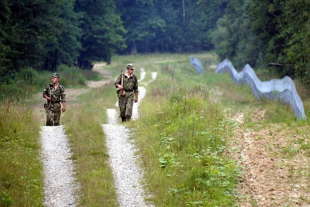 Финская граница пограничники. Российско-финская граница. Российско-Финляндская граница. Граница фото.