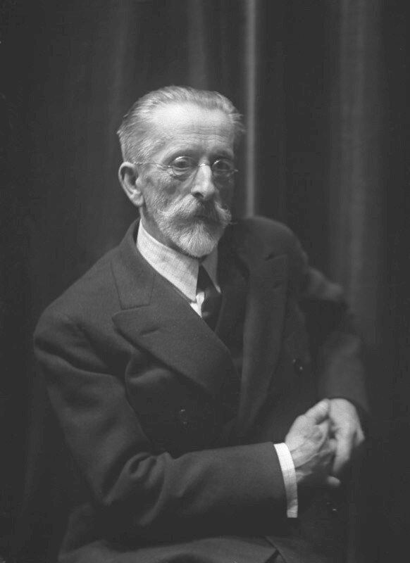 Фото с сайта https://www.ras.ru/nappelbaum/ac2172a3-3ecc-4cfa-8103-dc0696cbc65b.aspx